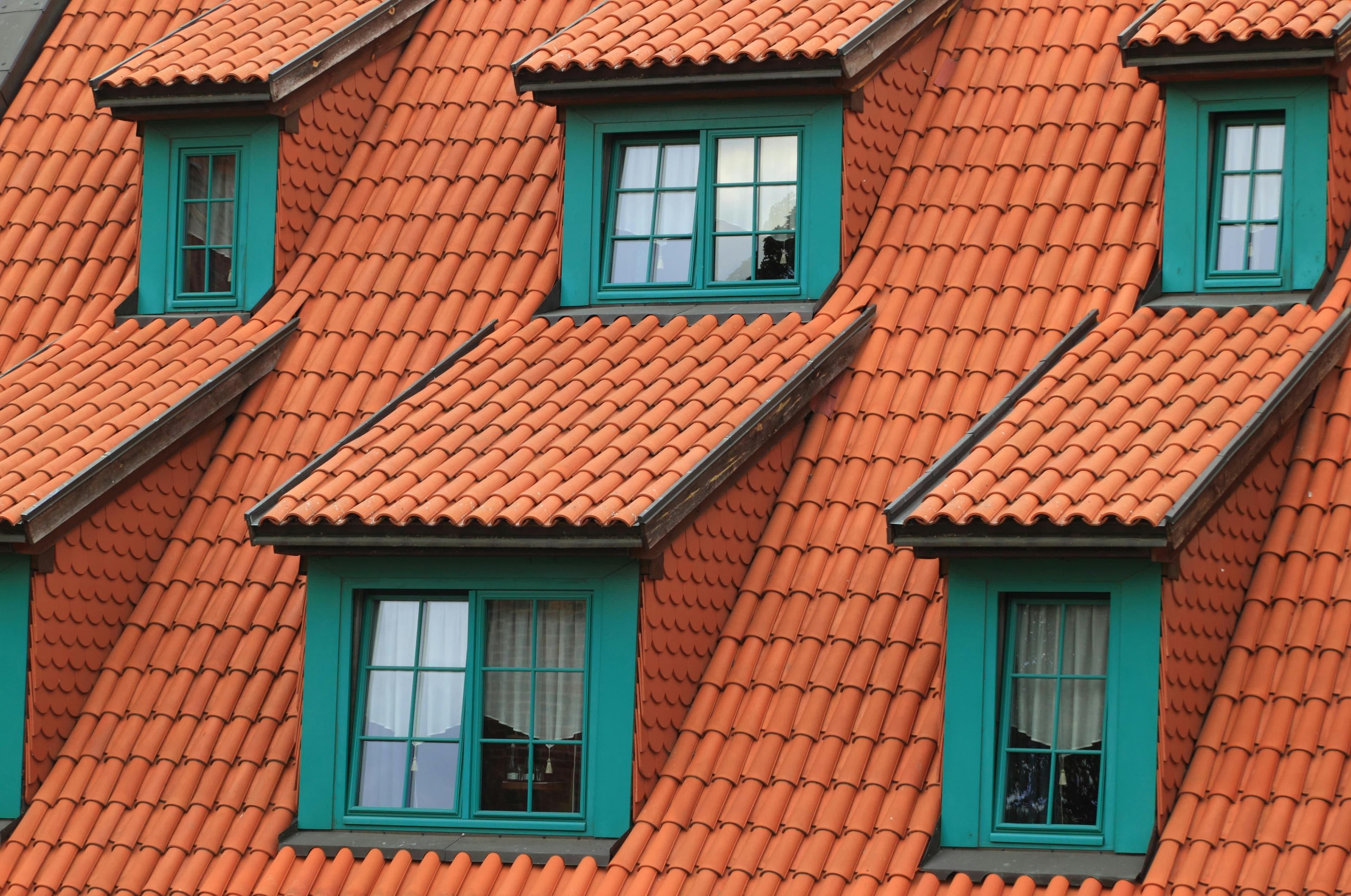 Roof Cleaning Rituals: 10 Ways to Refresh Your Home and Mind