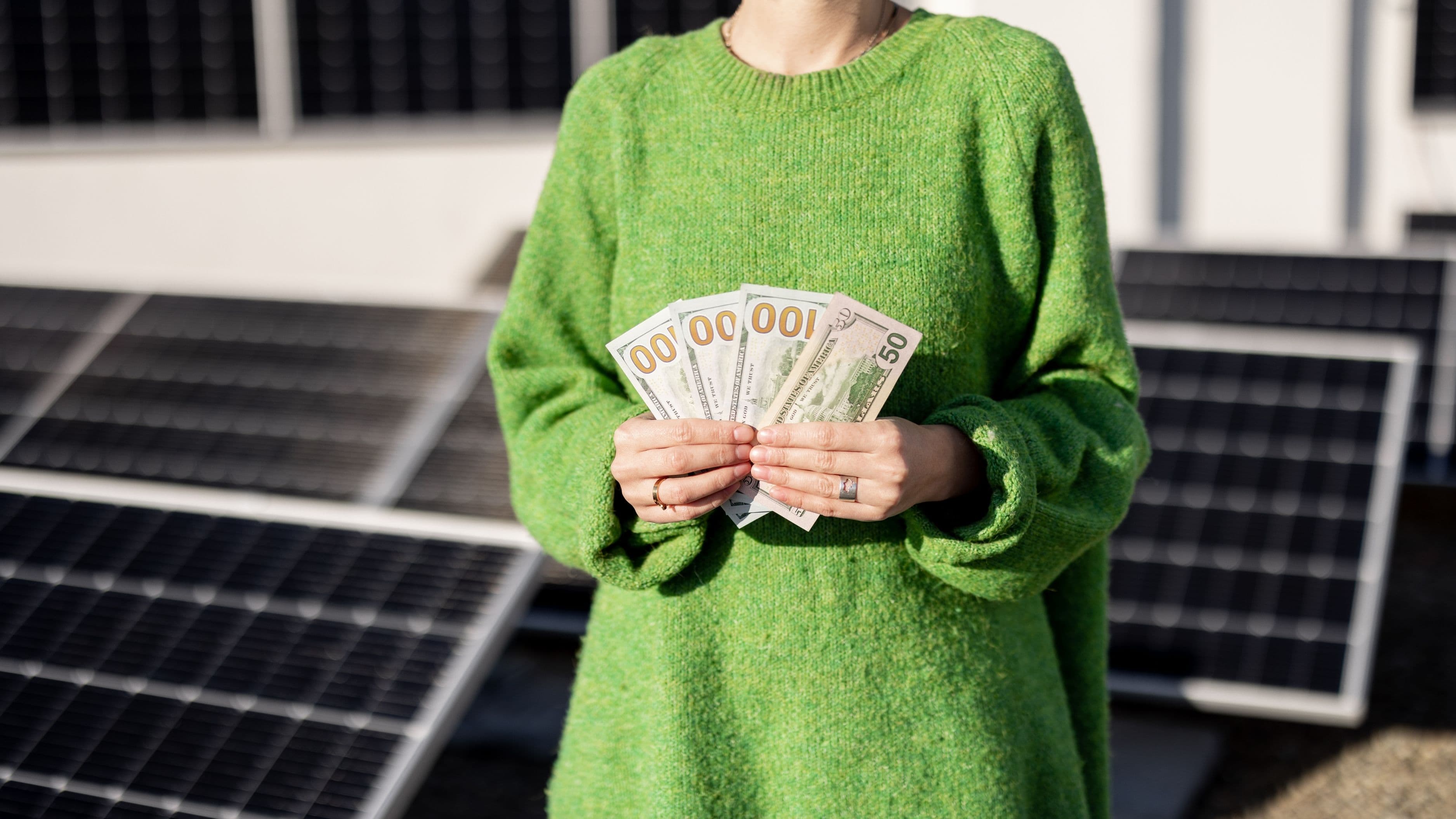 How Solar Panels Are Priced and Whether They're Worth It Right Now