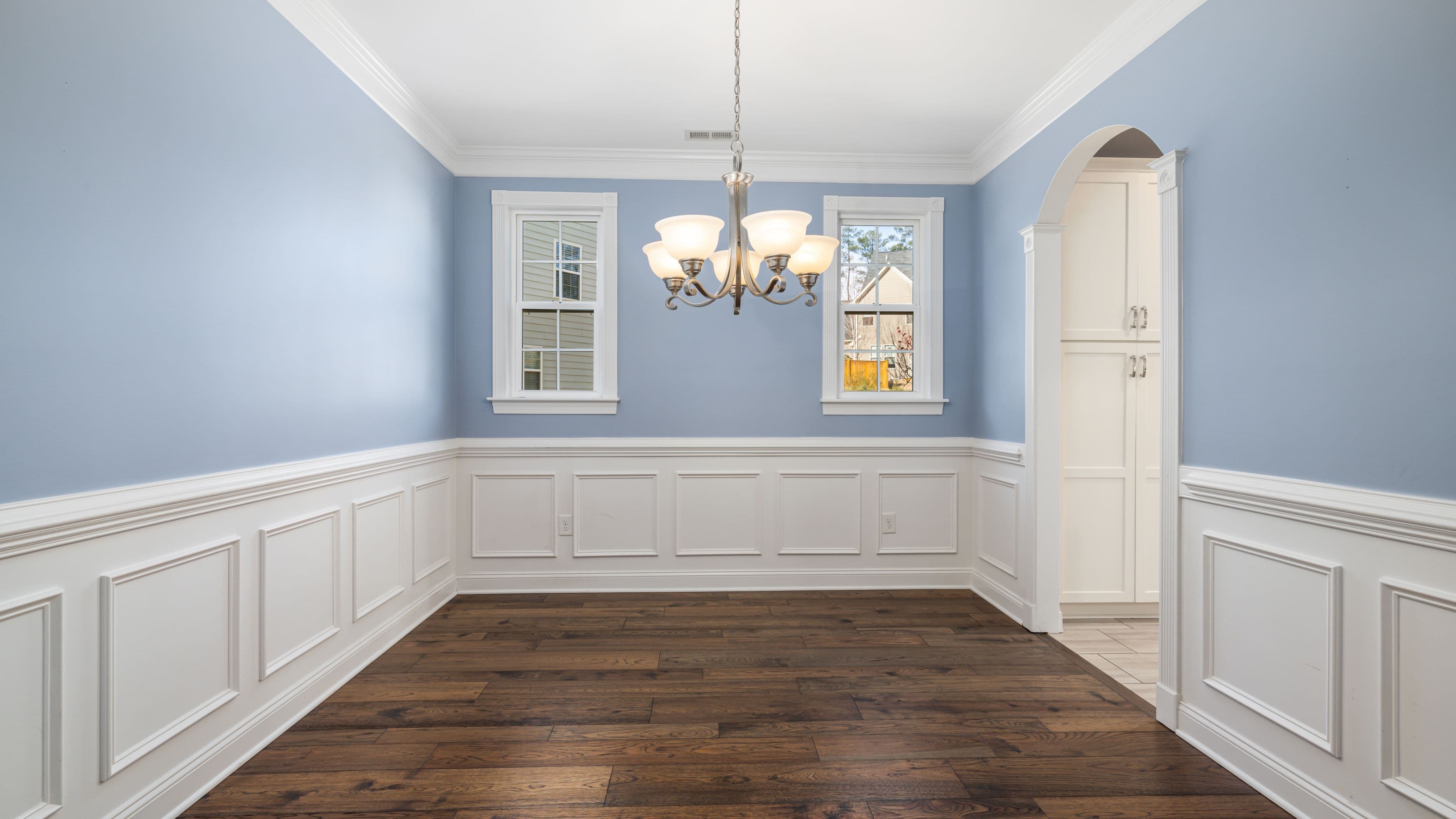 Wainscoting VS. Board and Batten: Which Wall Treatment Looks More Expensive?